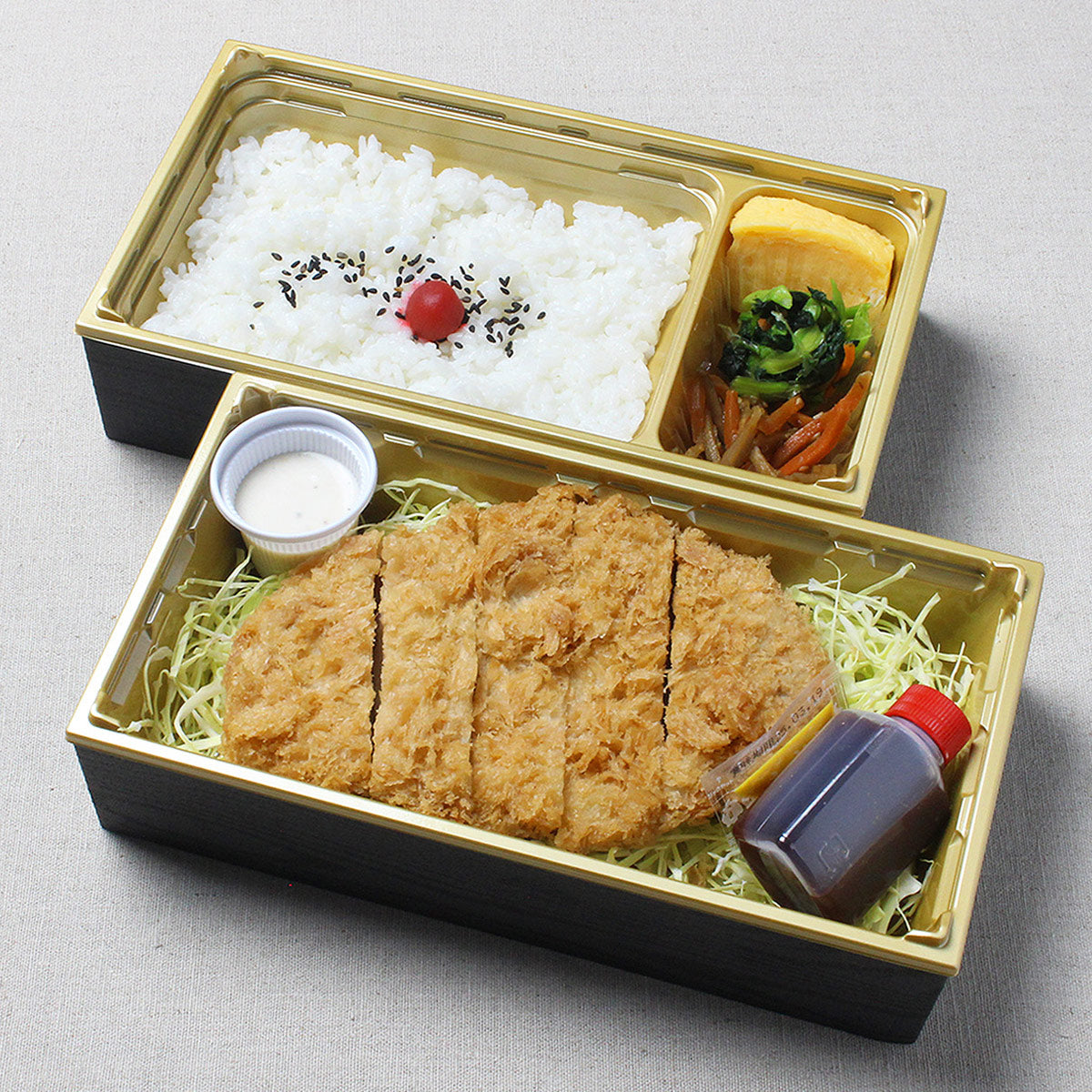 ジャンボロースカツ膳